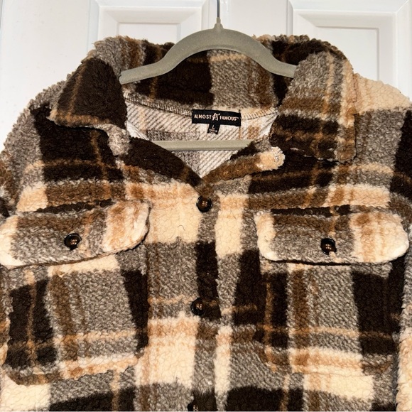 Almost Famous Brown Plaid Button-Up faux Sherpa teddy Jacket Shacket L - Picture 2 of 9